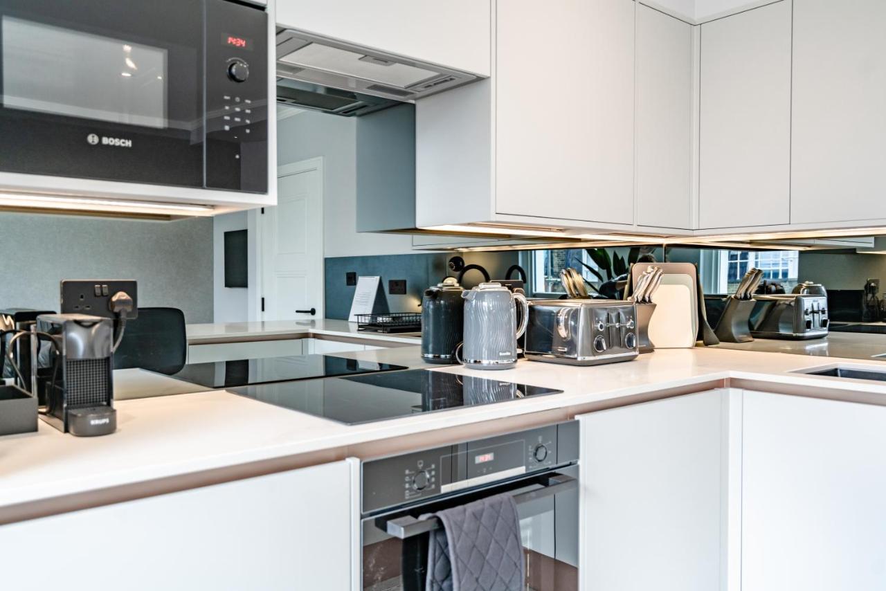 Modern & Chic One Bedroom Apartments In Fitzrovia By Sojo Stay London Kültér fotó